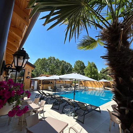 Bujtina Siar Hotel Pogradec Exterior foto