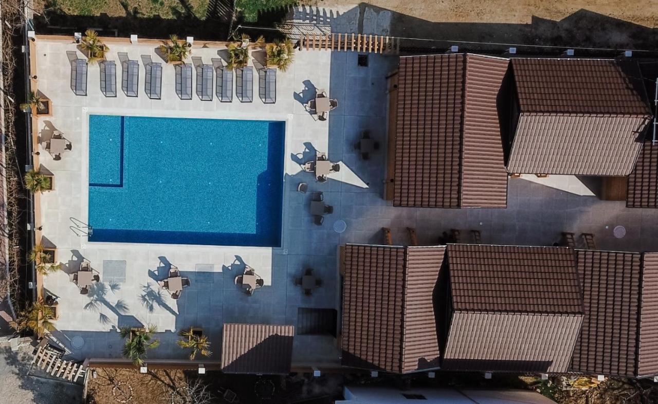 Bujtina Siar Hotel Pogradec Exterior foto