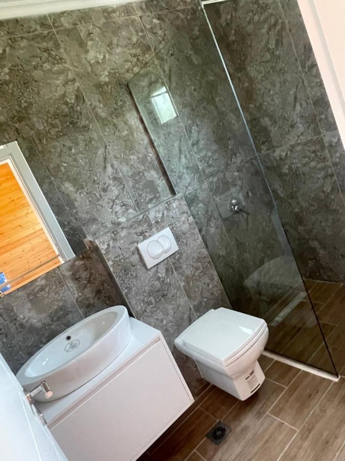 Bujtina Siar Hotel Pogradec Exterior foto