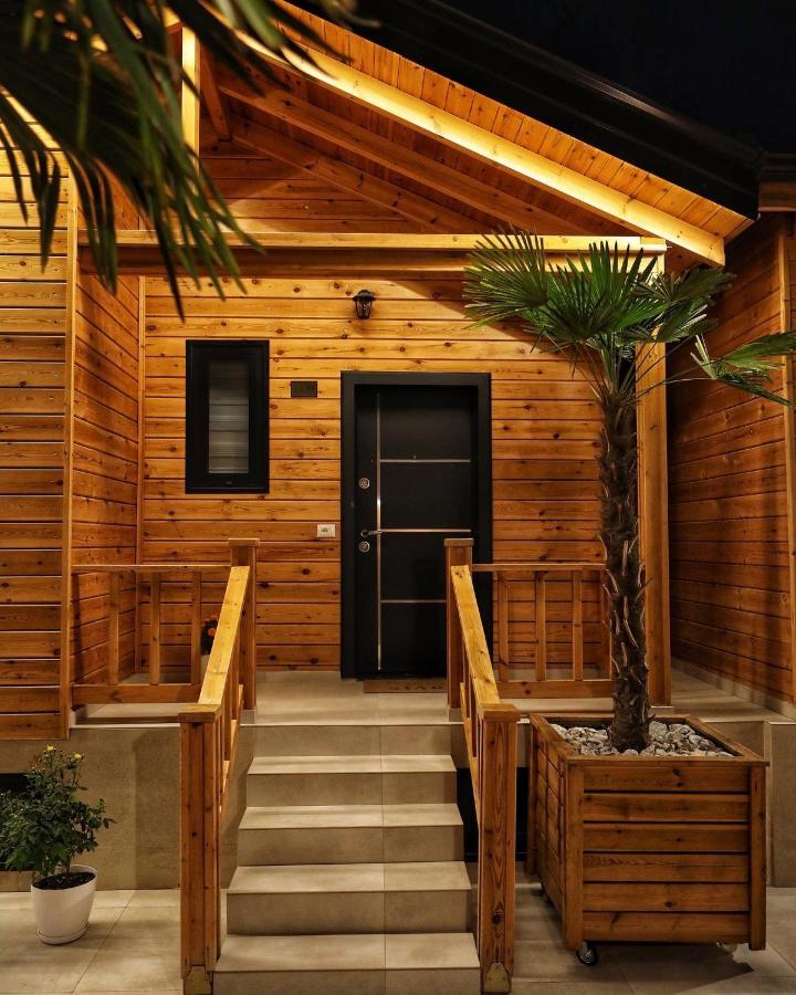 Bujtina Siar Hotel Pogradec Exterior foto