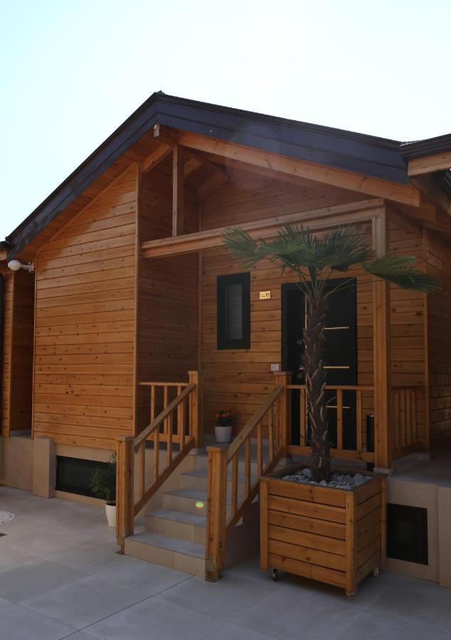 Bujtina Siar Hotel Pogradec Exterior foto